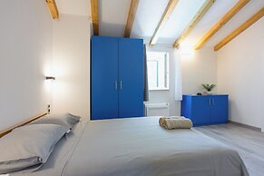 Stone Villa Galant with Pool