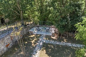 Stone Villa Galant with Pool