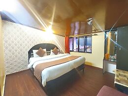 Hotel Chanda Regency Nainital