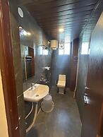 Wildwings premium hotel
