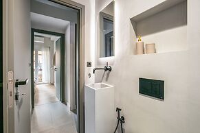 Belmont - 2 Bedroom Apartment in Athens