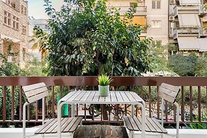 Belmont - 2 Bedroom Apartment in Athens