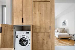 Belmont - 2 Bedroom Apartment in Athens