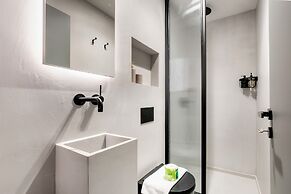 Belmont - 2 Bedroom Apartment in Athens