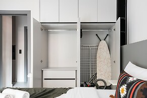 Belmont - 2 Bedroom Apartment in Athens