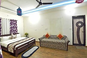 Green Roof Hotel Nainital