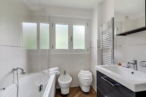 Boutique Apartment Limone Ski In Ski Out