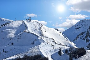 Boutique Apartment Limone Ski In Ski Out