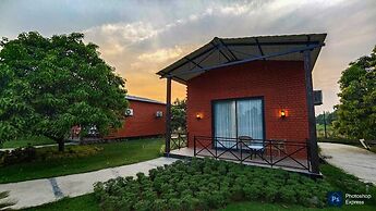 Mamaya Resort & Spa By Four Leaf Hotels