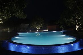 Mamaya Resort & Spa By Four Leaf Hotels