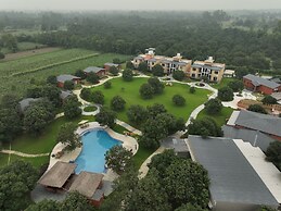 Mamaya Resort & Spa By Four Leaf Hotels