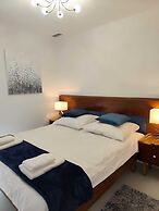 Sunset Cliffs Residence