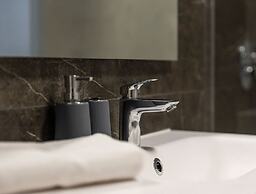 Sunset Cliffs Residence