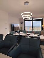 Sunset Cliffs Residence