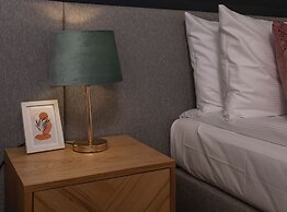 Sunset Cliffs Residence