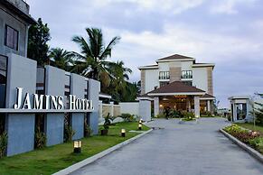 JAMINS HOTEL & RESORT INC