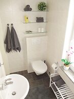 Holiday House with Pool Villa Seabird