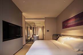 VANMO Hotel