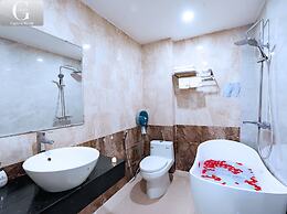 GRAD Queen Luxury Hotel