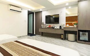 GRAD Queen Luxury Hotel