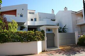 Relaxing Studio Apt 1 min to Highway Parking