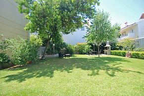 Relaxing Studio Apt 1 min to Highway Parking