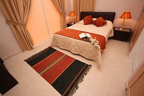Seaside 2-bedroom Villa With Private Pool, Garden & Wifi Your Perfect