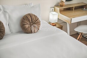 Aruna by Kozystay - Paskal