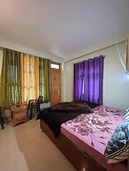 New Brahma Guesthouse