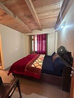 New Brahma Guesthouse