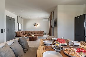 Lithia Exclusive Villas