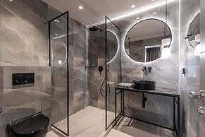 Lithia Exclusive Villas