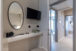 Lithia Exclusive Villas