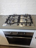 Immaculate Entire House in Chermside West 2-beds