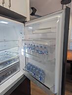 Immaculate Entire House in Chermside West 2-beds