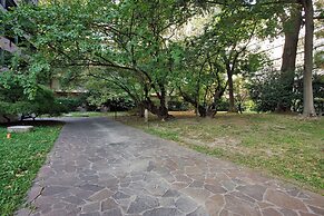 JOIVY Vibrant flat near park