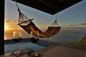 Villa Leonor Cliffside Retreat