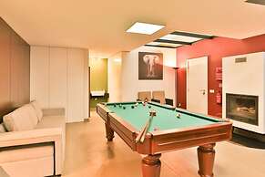 Villa Leonor Cliffside Retreat