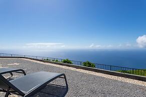 Villa Leonor Cliffside Retreat