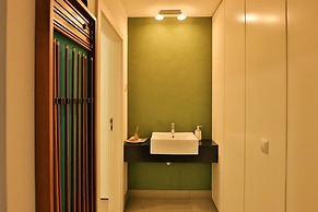 Villa Leonor Cliffside Retreat