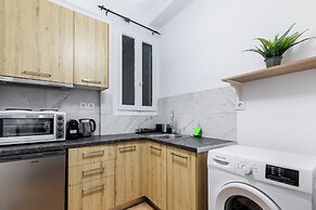 Starry Nights - Elegent Studio in Athens