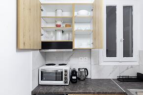 Starry Nights - Elegent Studio in Athens