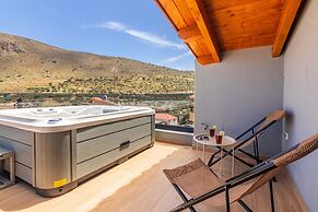 Villa Bianca With Jacuzzi