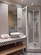 1610 Champs-Élysées