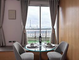 1610 Champs-Élysées