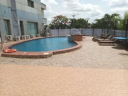 golden tulip essential