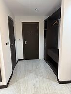 Debolonia Palace Hotel