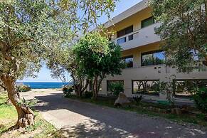 Astra Beach Studio 1