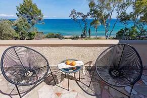 Astra Beach Studio 1