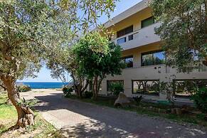 Astra Beach Studio 3